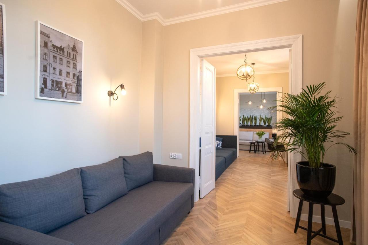 Rynek 12 Apartment